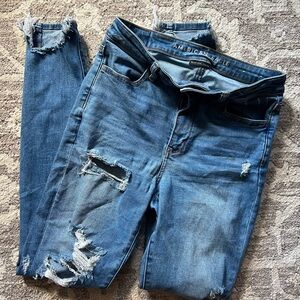 AE destroyed skinny jeans